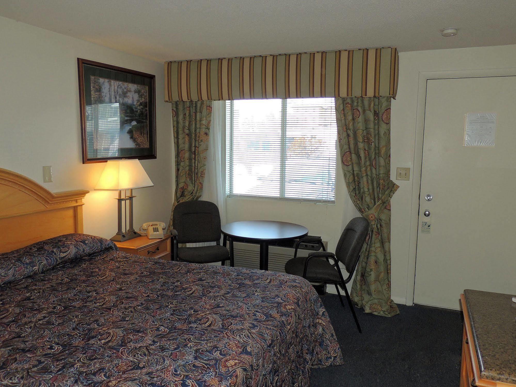 The Ship Motel Alexandria Bay Exterior foto